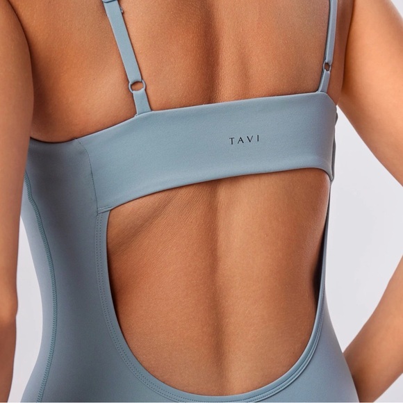 Tavi new without tag Women's Mirage Jumpsuit - Picture 3 of 5